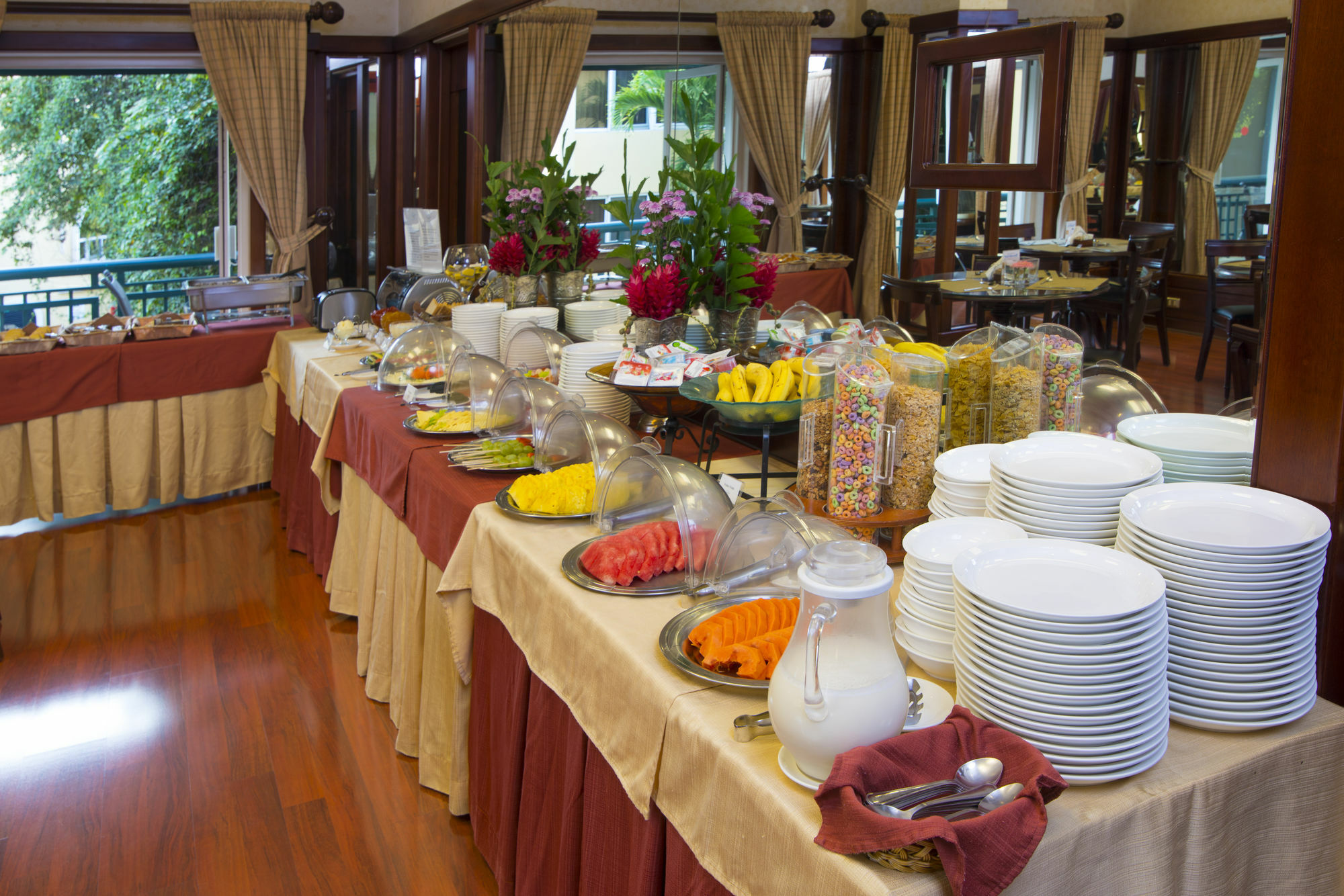 Apartotel&suites Del Rio Hotel