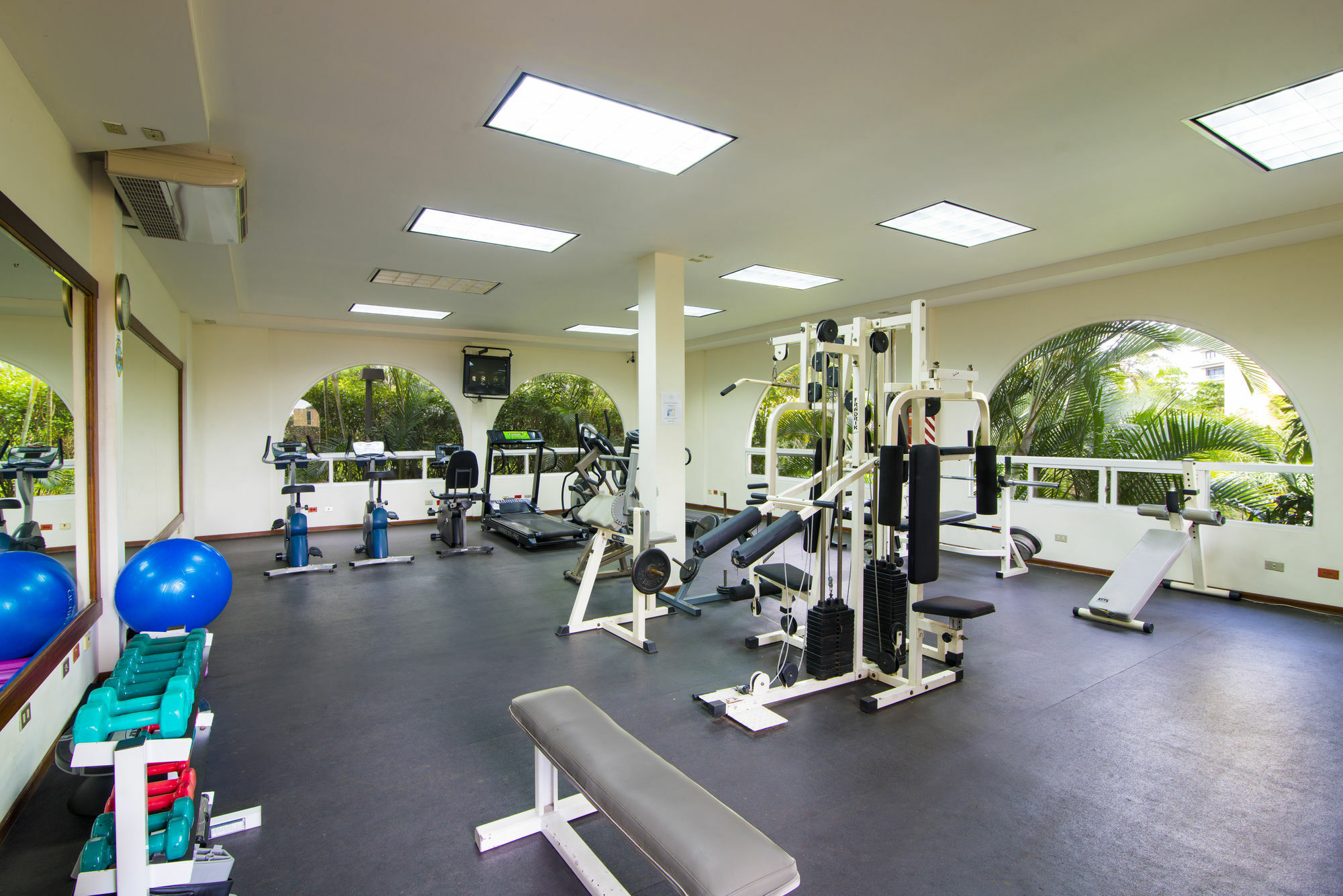 Hotel Apartotel&suites Del Rio 4*